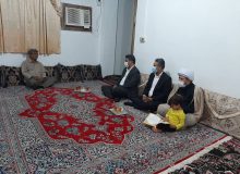 دیدار سرپرست اداره تبلیغات اسلامی ابوموسی به همراه جمعی از مسئولین با خانواده شهدا